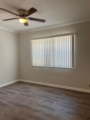 3550 NW 8th Avenue 808, Pompano Beach, FL 33064