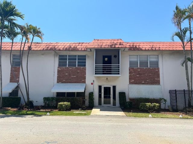 3550 NW 8th Avenue 808, Pompano Beach, FL 33064