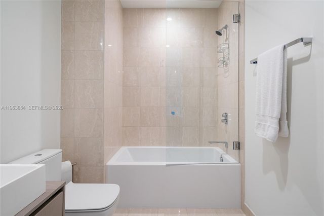 1000 Brickell Plz PH5005, Miami, FL 33131