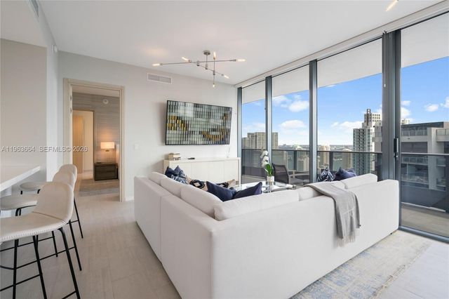 1000 Brickell Plz PH5005, Miami, FL 33131
