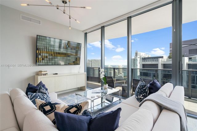 1000 Brickell Plz PH5005, Miami, FL 33131