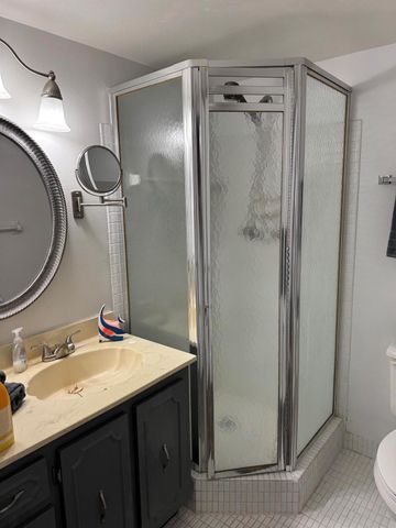 650 Snug Harbor Drive G301, Boynton Beach, FL 33435