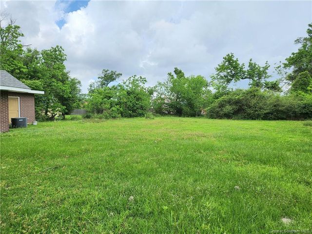 820 Holly Street, Lake Charles, LA 70601