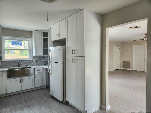 820 Holly Street, Lake Charles, LA 70601