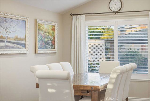 2909 S Diamond Street, Santa Ana, CA 92704