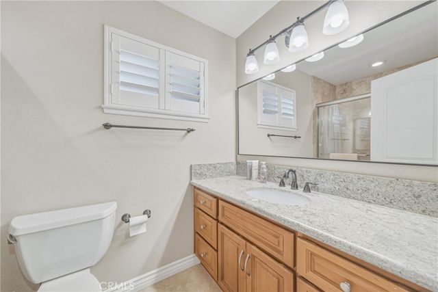2909 S Diamond Street, Santa Ana, CA 92704