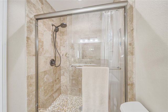 2909 S Diamond Street, Santa Ana, CA 92704