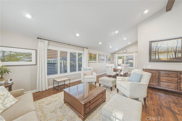 2909 S Diamond Street, Santa Ana, CA 92704