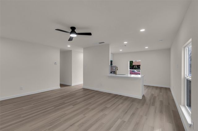 913 Roaming Road Drive, Allen, TX 75002