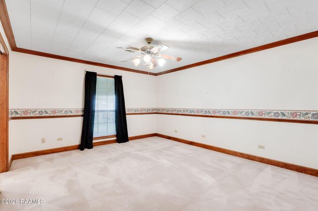 200 N Trahan Avenue, Kaplan, LA 70548