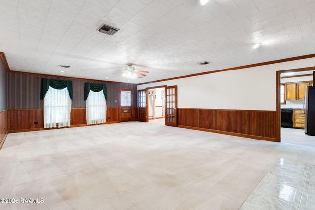 200 N Trahan Avenue, Kaplan, LA 70548