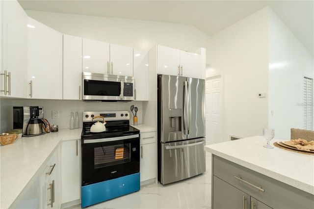 5912 SW 111TH PLACE ROAD, Ocala, FL 34476