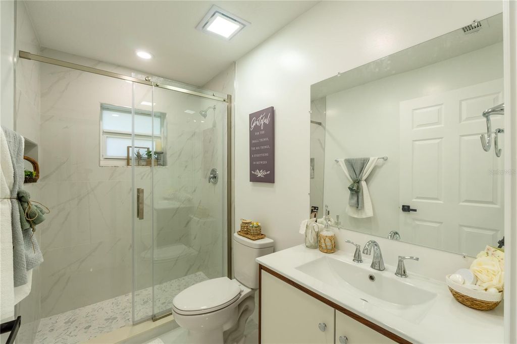 Image 23 of property listing at 5912 SW 111TH PLACE ROAD, Ocala, FL 34476