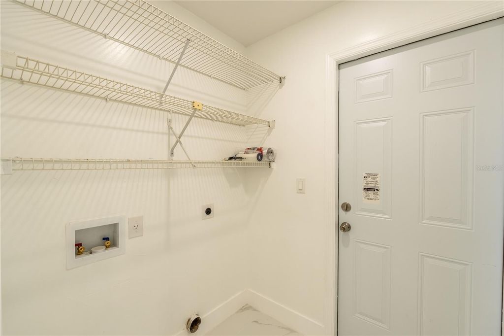 Image 31 of property listing at 5912 SW 111TH PLACE ROAD, Ocala, FL 34476