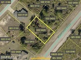 364 McArthur BLVD, Lehigh Acres, FL 33974