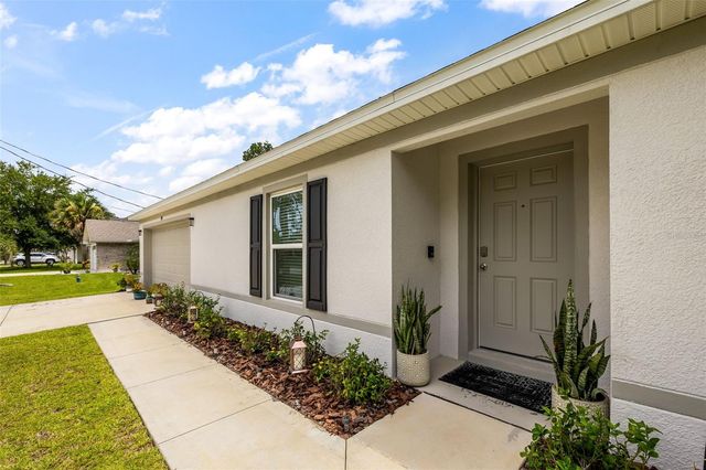 49 LLAMA TRAIL, Palm Coast, FL 32164