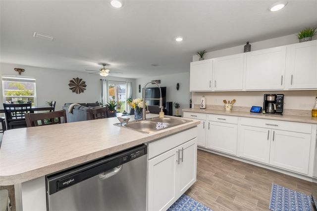 49 LLAMA TRAIL, Palm Coast, FL 32164