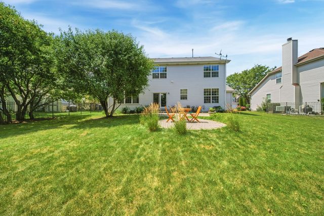 37061 N Bonnie Brae Road, Lake Villa, IL 60046