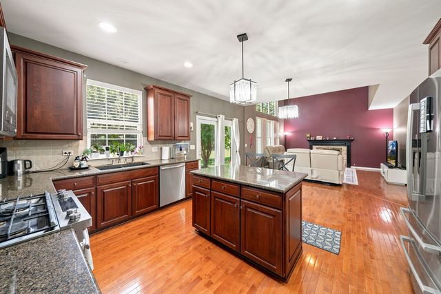 37061 N Bonnie Brae Road, Lake Villa, IL 60046
