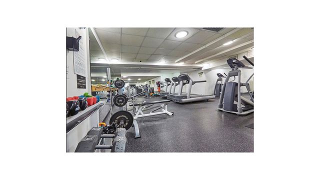 205 3rd Ave Apt 17L, New York City, NY 10003