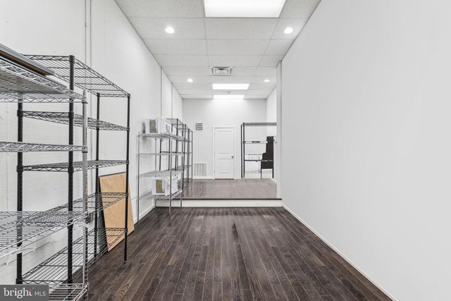 813 N 5TH ST, Philadelphia, PA 19123