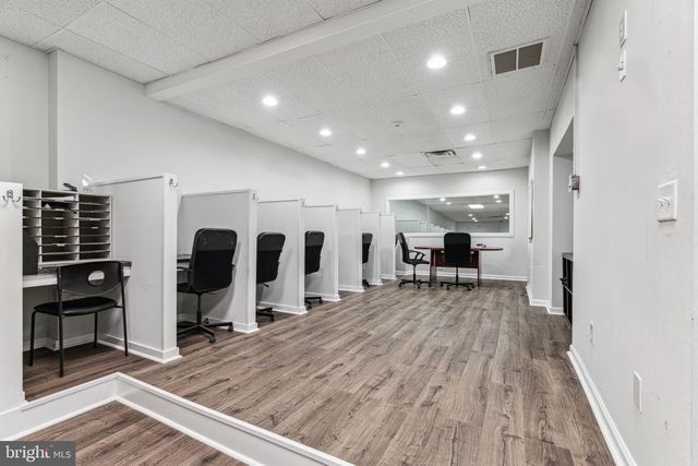 813 N 5TH ST, Philadelphia, PA 19123