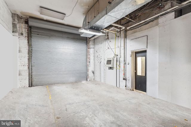 813 N 5TH ST, Philadelphia, PA 19123