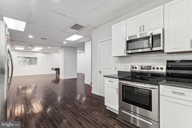 813 N 5TH ST, Philadelphia, PA 19123