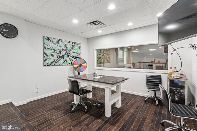 813 N 5TH ST, Philadelphia, PA 19123