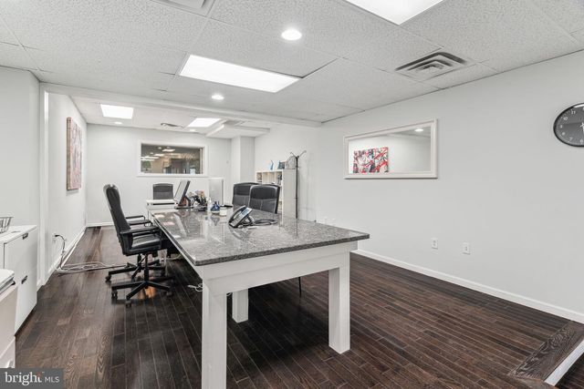 813 N 5TH ST, Philadelphia, PA 19123