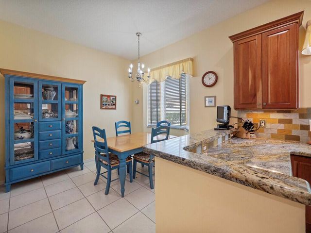 8501 Golden Cypress Court, Lake Worth, FL 33467