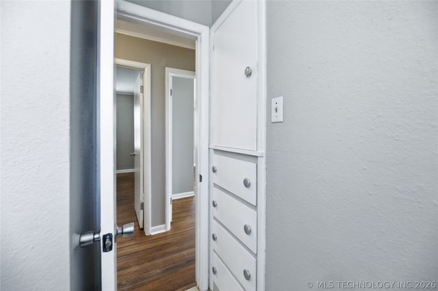 204 N Grant Street, Bixby, OK 74008