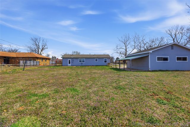 204 N Grant Street, Bixby, OK 74008