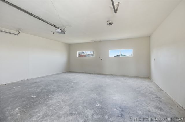 204 N Grant Street, Bixby, OK 74008