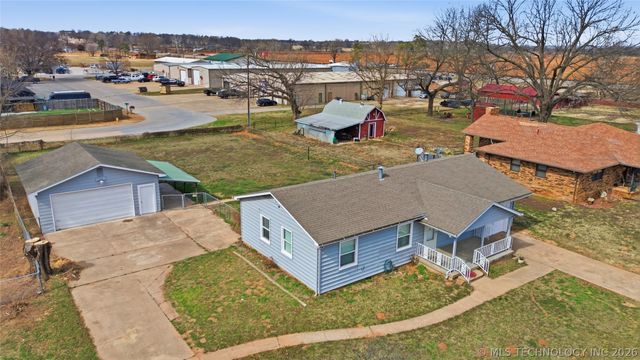 204 N Grant Street, Bixby, OK 74008