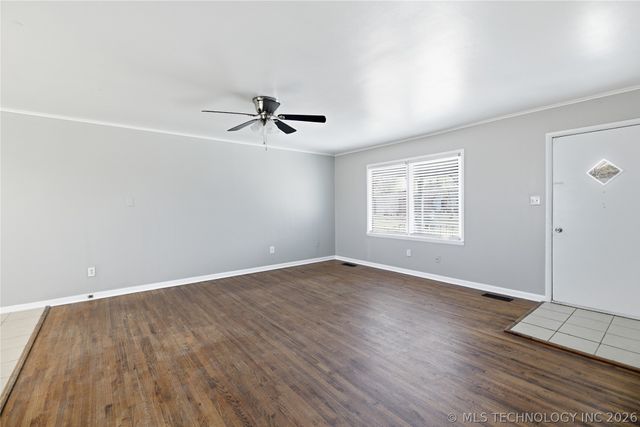 204 N Grant Street, Bixby, OK 74008