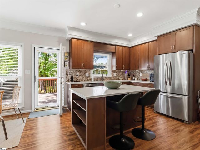 109 E Hypericum Lane, Greenville, SC 29615