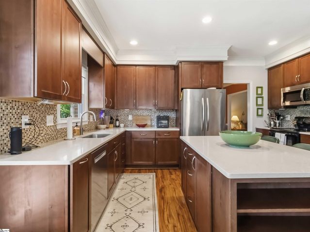 109 E Hypericum Lane, Greenville, SC 29615
