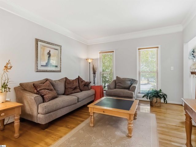 109 E Hypericum Lane, Greenville, SC 29615