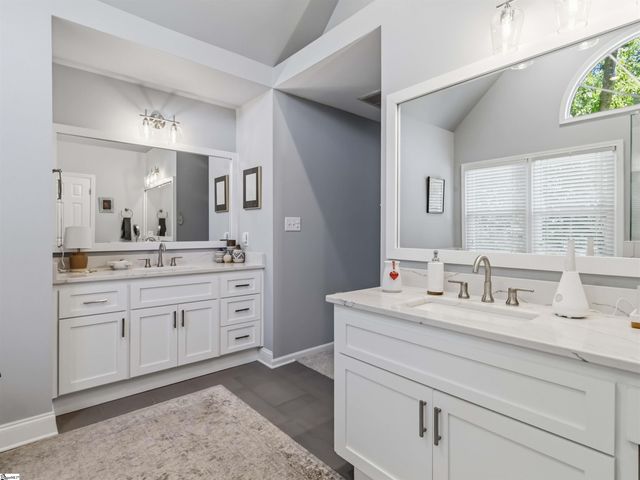 109 E Hypericum Lane, Greenville, SC 29615