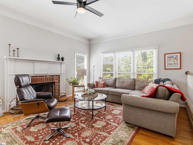 109 E Hypericum Lane, Greenville, SC 29615