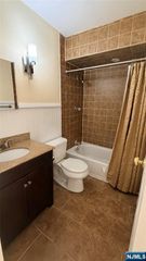 352 Hoover Avenue 93, Bloomfield, NJ 07003