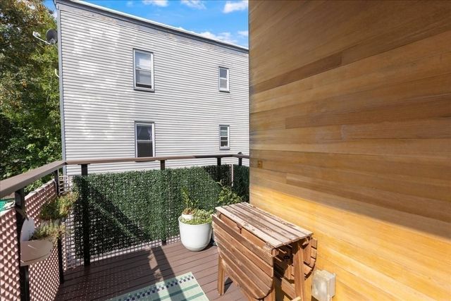 38 Colonial 2, Boston, MA 02124