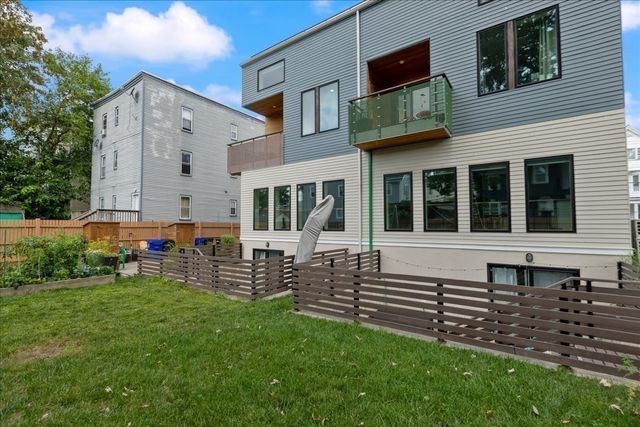 38 Colonial 2, Boston, MA 02124