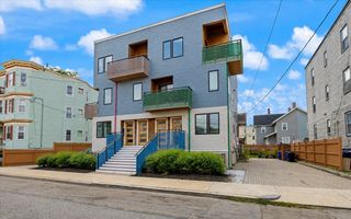 38 Colonial 2, Boston, MA 02124