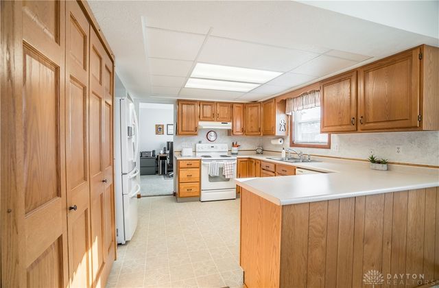 4030 Gateway Drive, Englewood, OH 45322