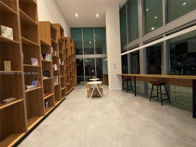 350 S Miami Avenue 304, Miami, FL 33130