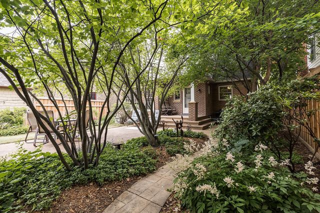 1843 Highland Parkway, Saint Paul, MN 55116