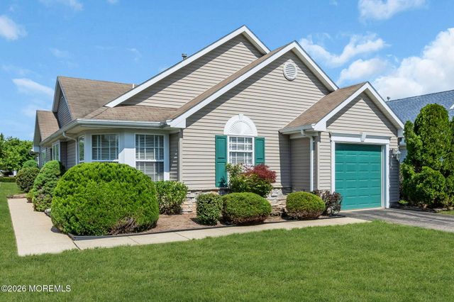 3178 Dillon Lane, Toms River, NJ 08755