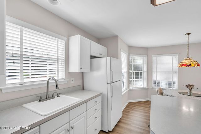 3178 Dillon Lane, Toms River, NJ 08755